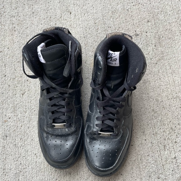 BLACK AIR FORCE 1s - Picture 2 of 5